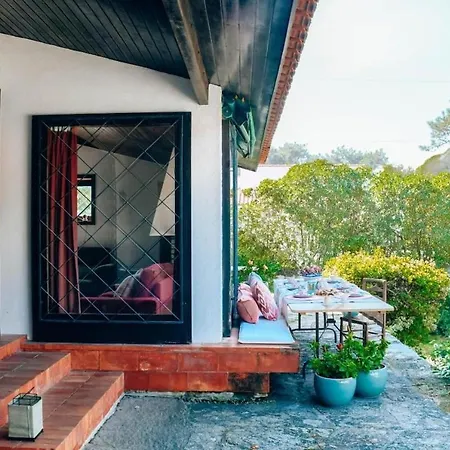 Villa Camarinhas House